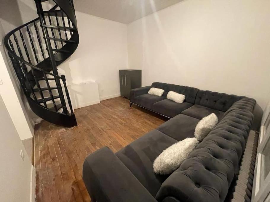 Appartement Entier A Севран Экстерьер фото