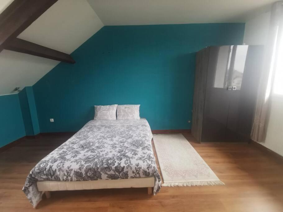 Appartement Entier A Севран Экстерьер фото