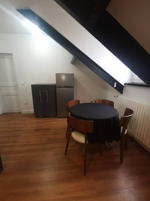 Appartement Entier A Севран Экстерьер фото