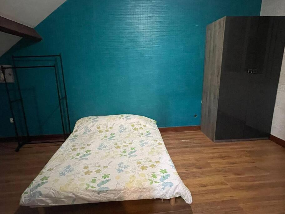 Appartement Entier A Севран Экстерьер фото